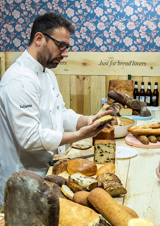 7 tendencias gastronómicas en España en 2019 - pan del panadero barcelonés Triticum