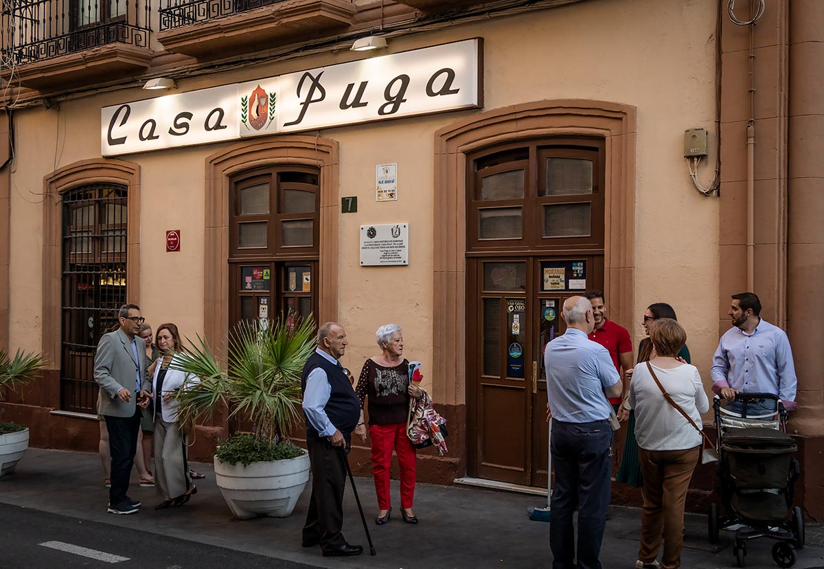 Eat Almeria's best tapas for free at Casa Puga.