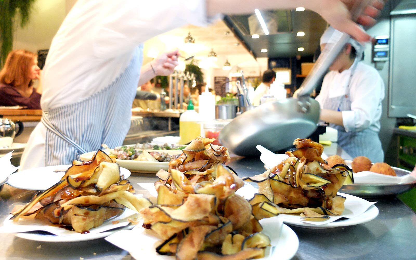 Fried eggplants with honey
