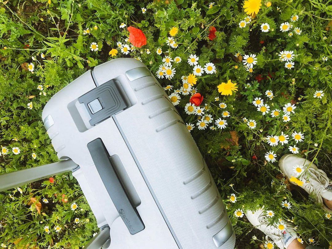 Designer suitcase from the brand Eminent