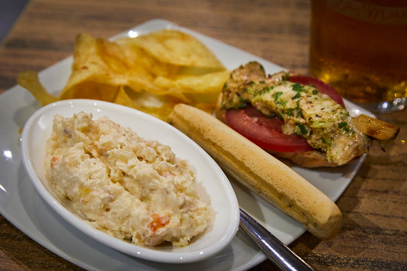 La Macheta is a modern and popular tapas bar in Córdoba