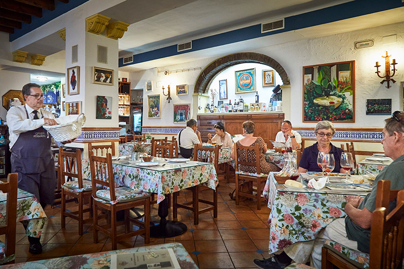 At Restaurante Taberne La Viuda in Córdoba, you'll be treated like family.