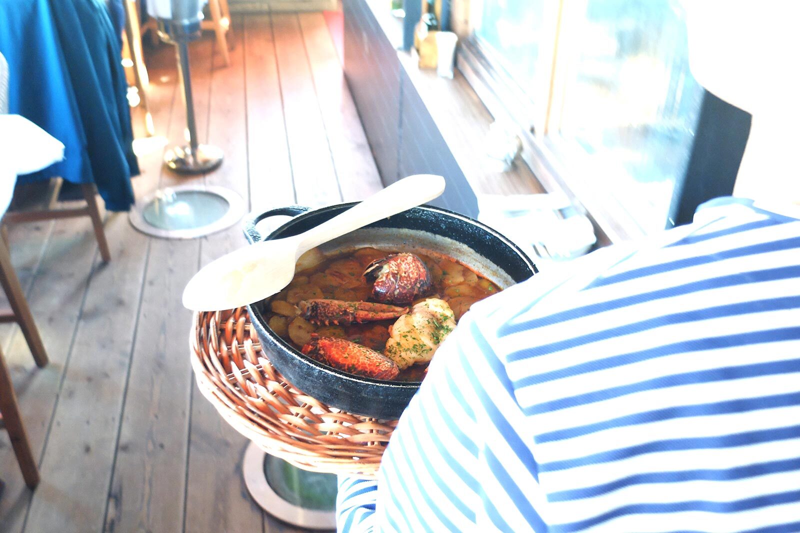 Hummer- og havtaskegryde fra Spanien