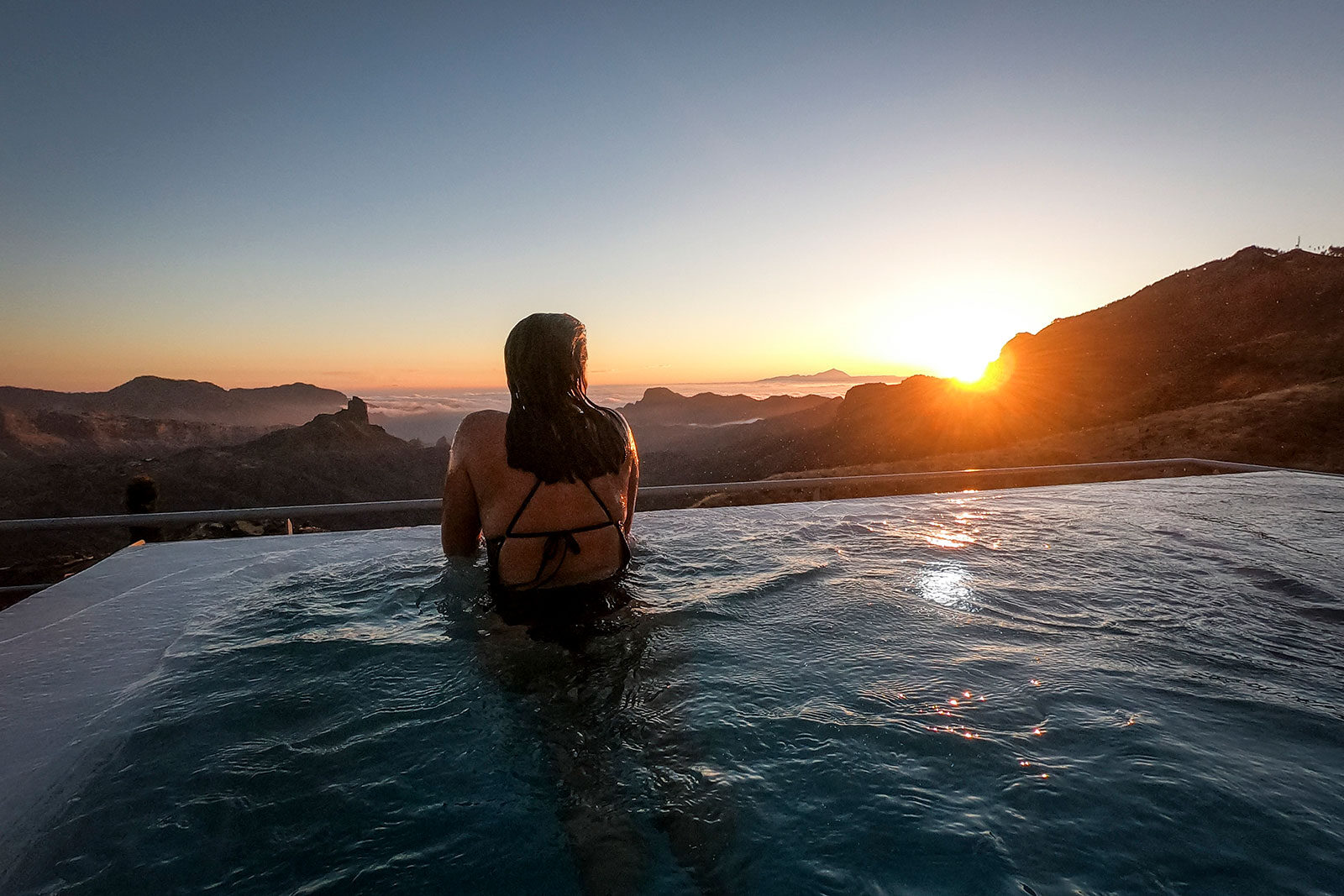 7 spanske Paradores med fantastiske pooludsigter.